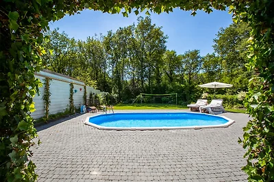 Villa a Wateren con terrazza coperta