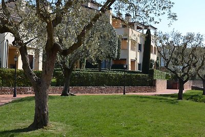 Wohnung mit einem schönen Blick auf den Pool