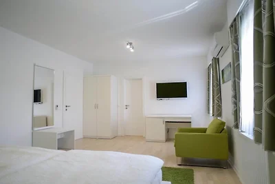 Villa Lika Annex - Double Room 5 (small room)