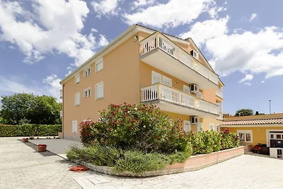 Appartement in Banjole vlakbij de zee