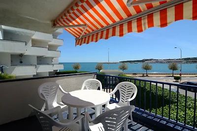 Apartment in Lescala with swimming pool
