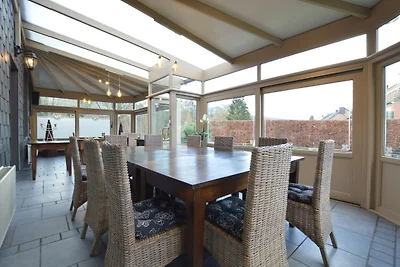 Luxe vakantiehuis in Theux met terras en...
