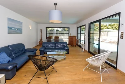 Wunderschöne Villa in Plomeur mit privatem...