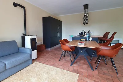 Appartement aan het zwembad in een Italiaanse...