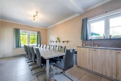 Villa mit Whirlpool in Borgloon