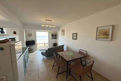 Appartement aan zee met uitzicht