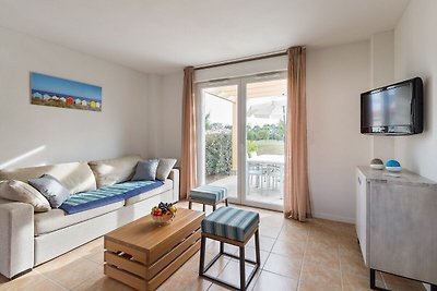 Verzorgd appartement 7 km. van het strand