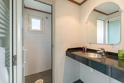 Gut ausgest. Mobile Home mit Mikrowelle, wass...