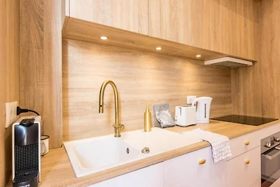 Comedy Suite – Erster Concierge