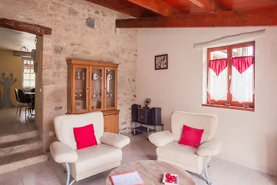Elegante casa vacanze vicino a Les Eyzies de...