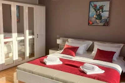 Beachfront Luxury Villa with Private Pool and...