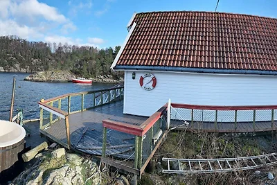 6 Personen Ferienhaus in FOLDRØYHAMN