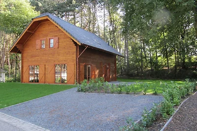 Casa vacanze in legno vicino a...