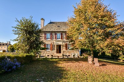 Komfortables Ferienhaus mit Garten