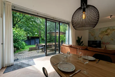 Schöne Feriensuiten im Wald mit Wellness