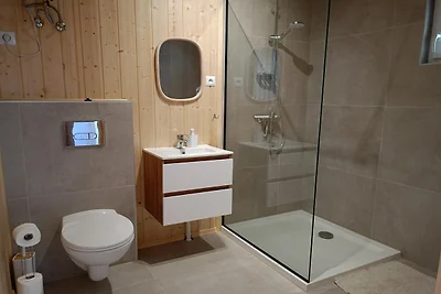 Ferienhaus mit 2 Schlafzimmern und...
