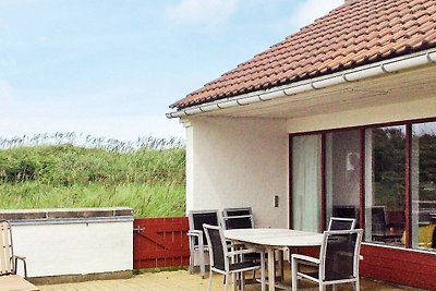 Luxuriöses Ferienhaus in Pandrup mit Terrasse