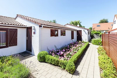 Ferienhaus mit privatem Garten in Bredene