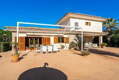 Villa moderna in una zona rurale di Sa Pobla