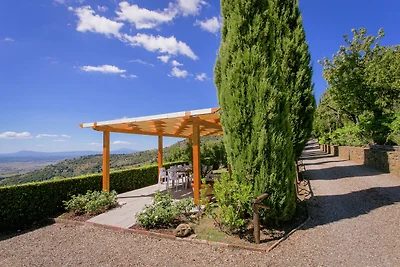 Bellissima villa con piscina a Cortona