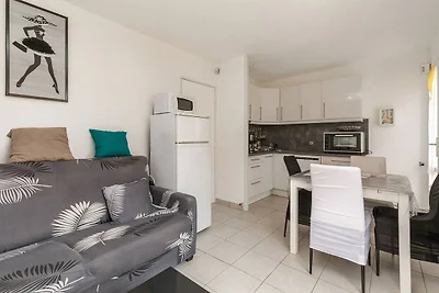 Family friendly apartment in Agde