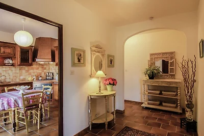 Schönes Ferienhaus mit privatem Pool