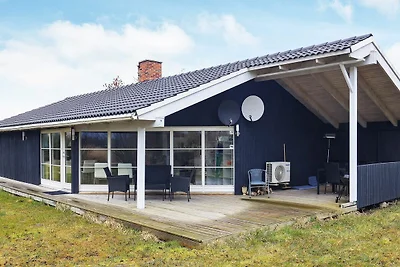 6 Personen Ferienhaus in Idestrup-By Traum