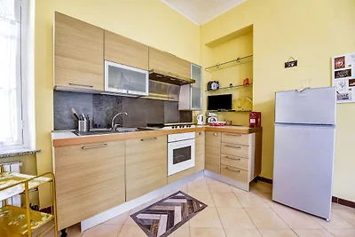 Wohnung in Portacomaro mit Garten
