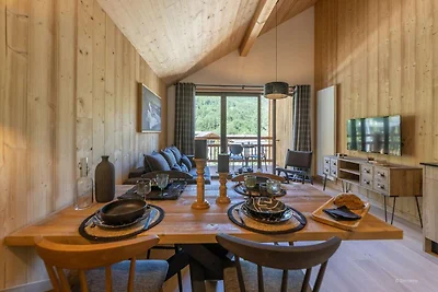 Chalet in Chantemerle mit Sonnigen Pisten