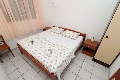 Holiday House Danica - Two Bedroom Holiday Ho...