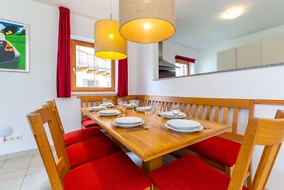 Luxuriöses Chalet in Obertraun mit Pool