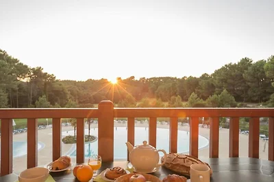 Premium Apartment for 6 near Lake