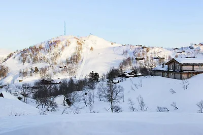 10 persone case ad ÅSERAL