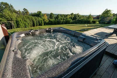 Bella villa a Durbuy con vasca idromassaggio