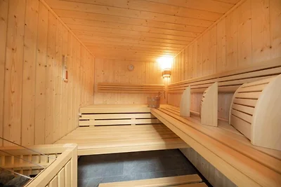 Chalet a Neukirchen vicino a piste & sauna