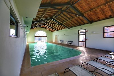 Uriges Bauernhaus mit Pool und Sauna in Monta...