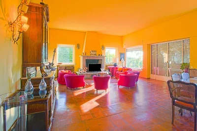 Squisita villa con giardino