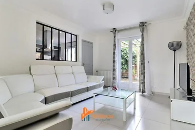 Haus bei Tours mit großem Garten