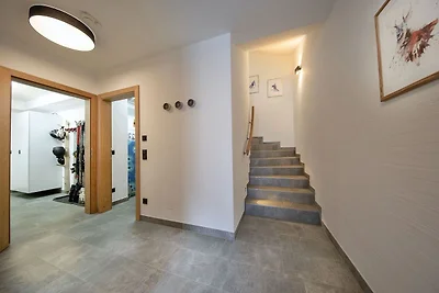 Luxe chalet met 4 badkamers, vlakbij een...