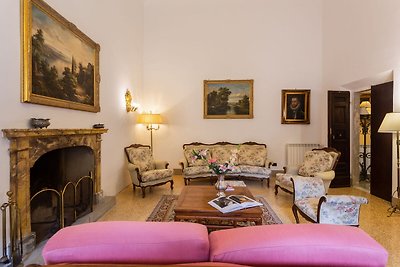 Heritage-Medici Villa mit privatem Pool in...