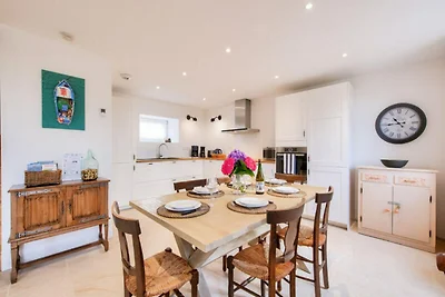 Ferienhaus in Kerlouan in der Nähe des Strand...