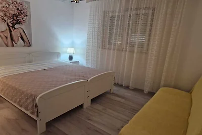 Three- Bedroom Apartment With Sea View (A3)