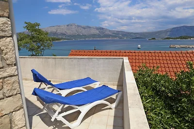 Charmantes Ferienhaus mit Terrasse in...