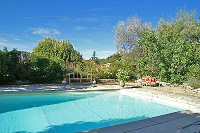 Wunderschöne Villa in Viens mit Swimmingpool