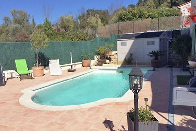 Geschmackvolle Villa in Montauroux mit privat...