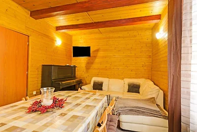 Großzügiges Ferienhaus in Cerný Dul nahe dem...