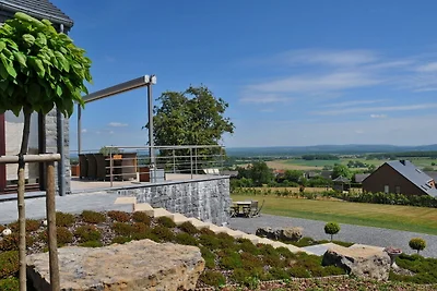 Moderna Casa Vacanze a Somme Leuze con Sauna