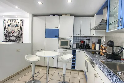 1080 - GOLDEN BEACH JACUZZI