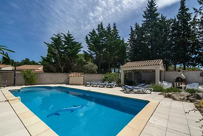 Luxuriöse Villa mit privatem Pool