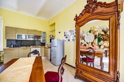 Wohnung in Portacomaro mit Garten